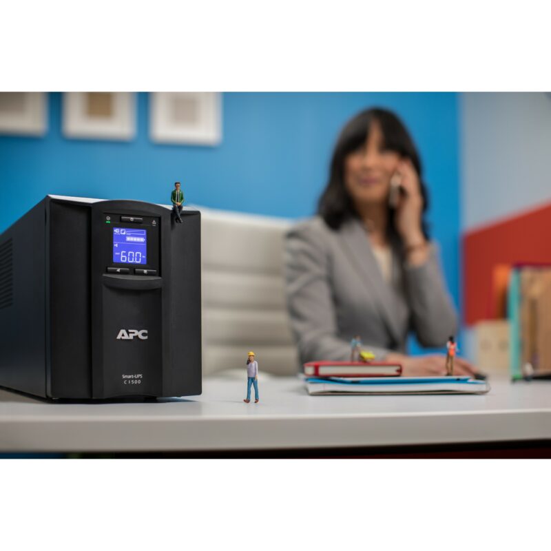 APC Smart-UPS SMC1500iC SmartConnect 1500VA – Bild 9