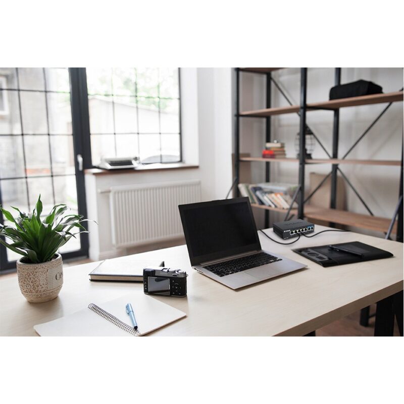 "D-Link DMS-107 7-Port Multi-Gigabit Unmanaged Switch" – Bild 7