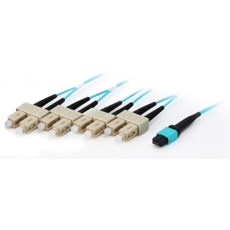 "Equip MTP/SC Trunk Fiber Patch Cord OM4 M/M 3.00M Polybeutel"